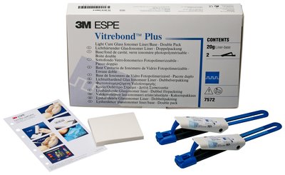 Vitrebond Plus Light-Cure Glass Ionomer Liner/Base 2x10gm Clickers with Mixing Pad #7572 - 3M