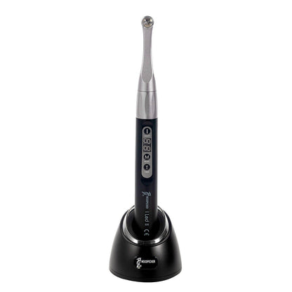 Woodpecker iLED II LED curing light with charging base